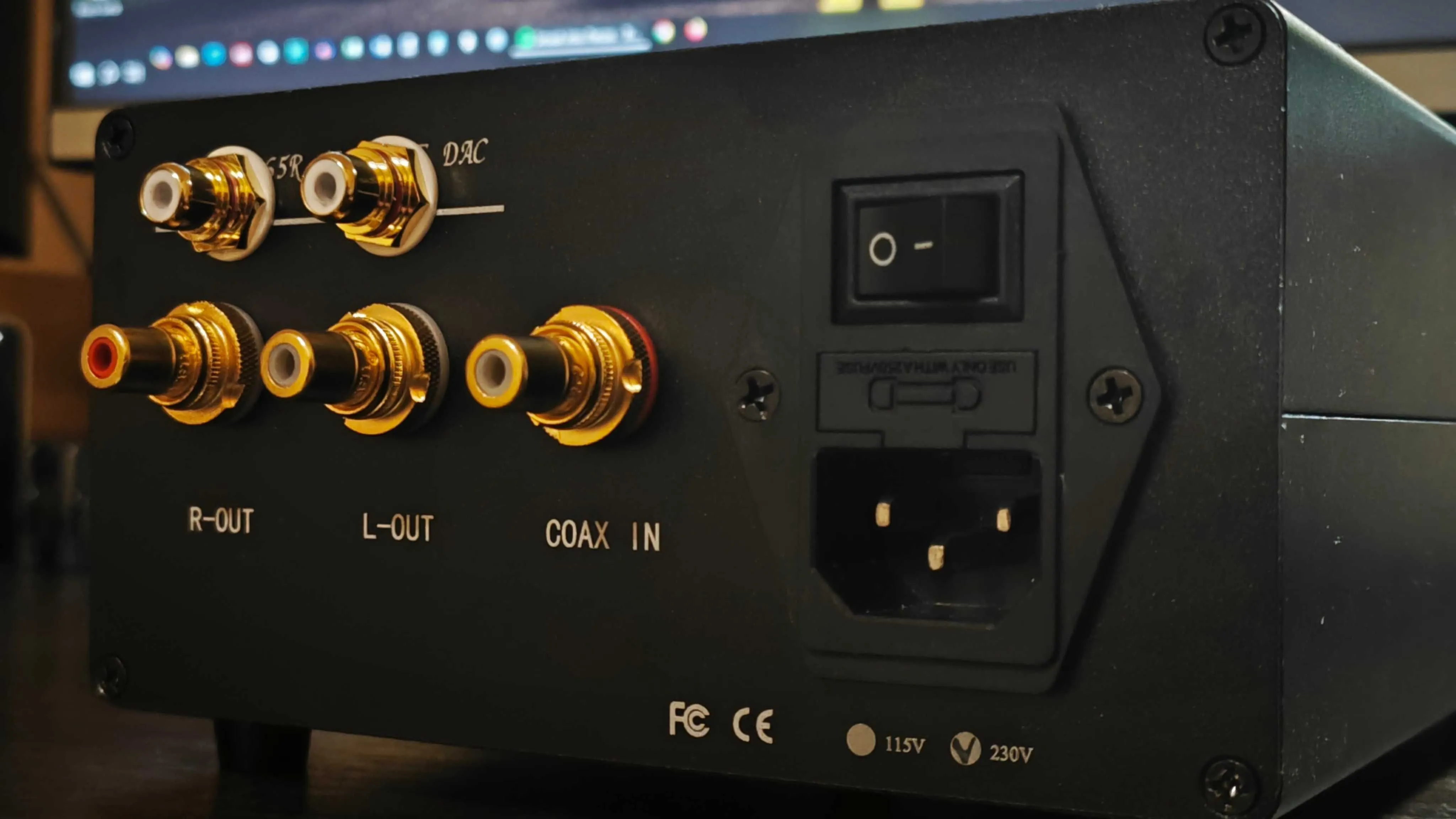 AD1865 “MUSE” Authored DAC — 4